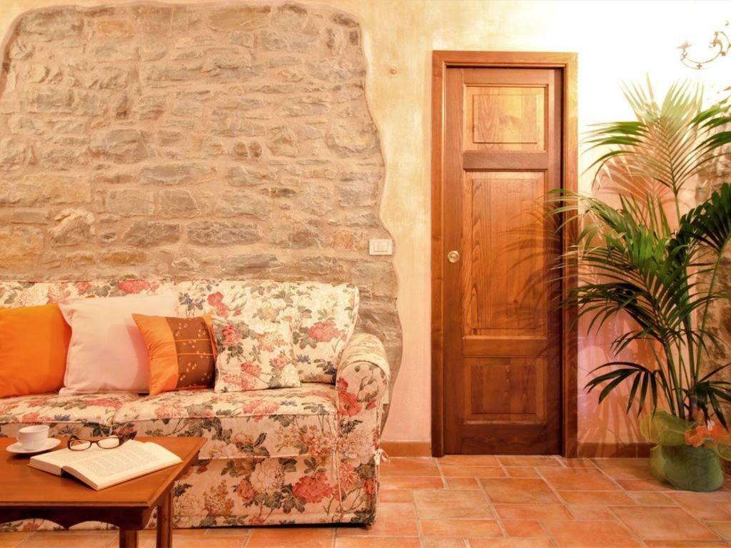 Le Casette Country House Petricci Exterior foto